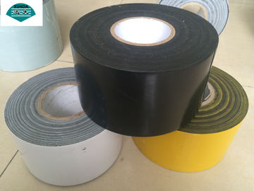 China 15 Mils aan 40 van de Dikke Corrosiebestendige Bandmils Polyester binden Zwarte Kleur vast leverancier